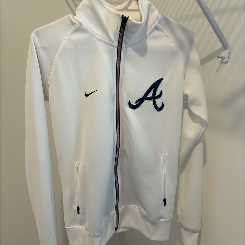 BRAVES Nike zip jacket NEVER WORN size M